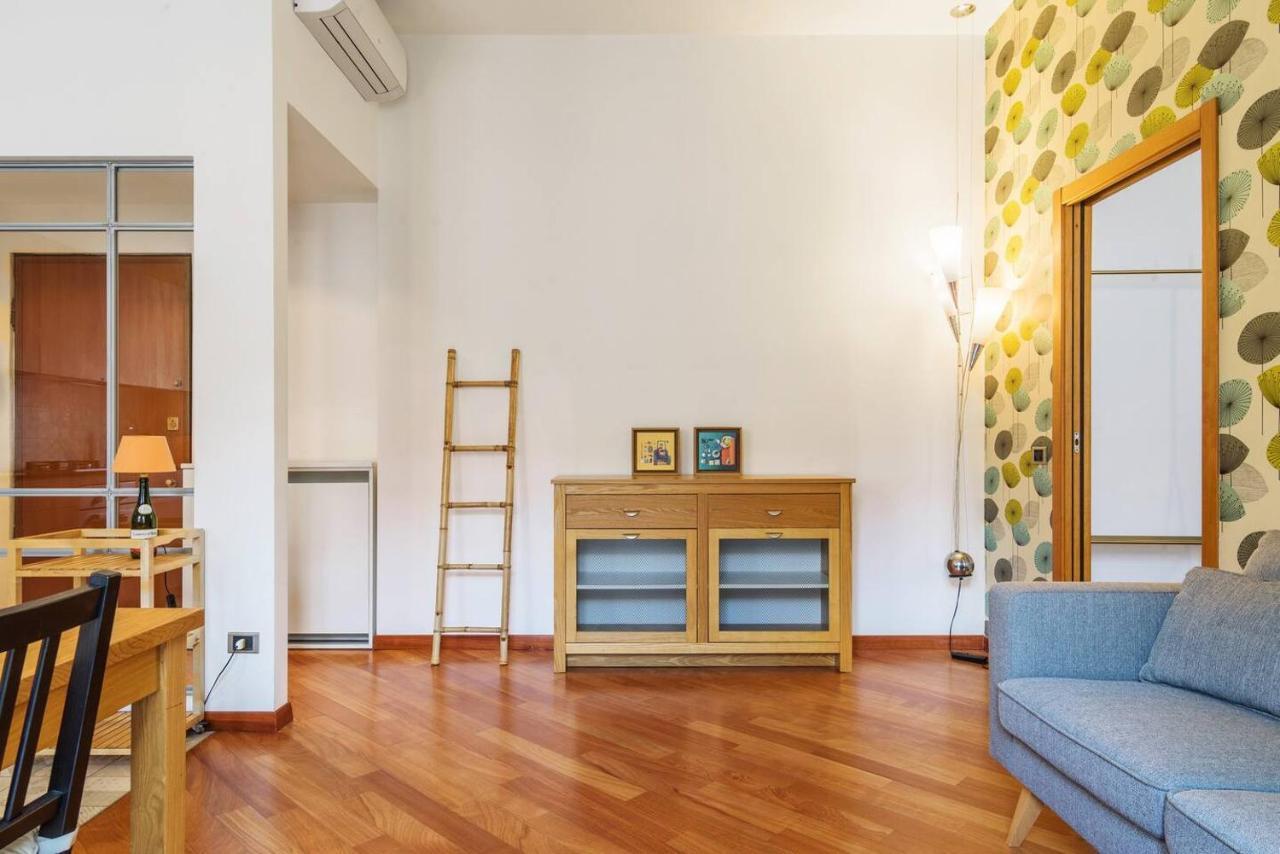 Colored And Spacious Flat Close To Navigli By Easylife Milano Exteriör bild