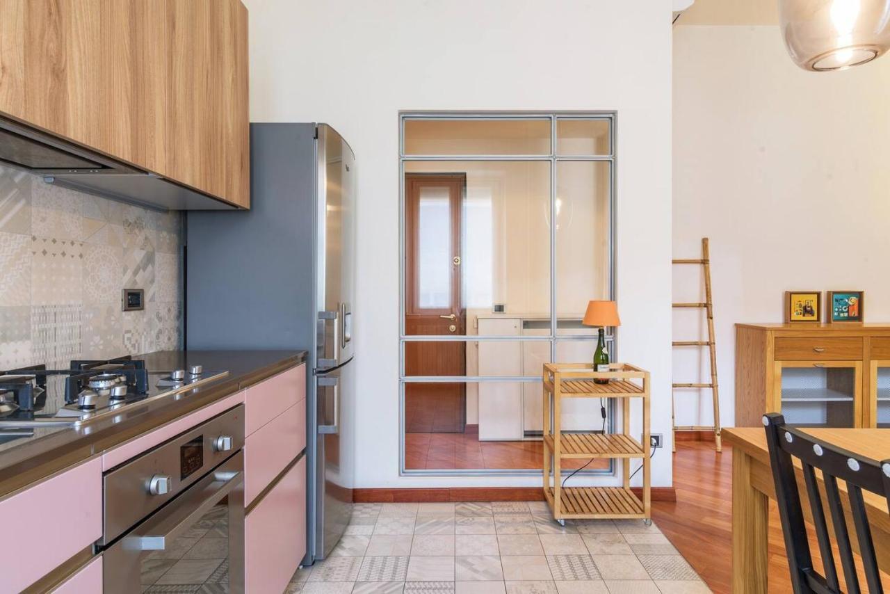 Colored And Spacious Flat Close To Navigli By Easylife Milano Exteriör bild